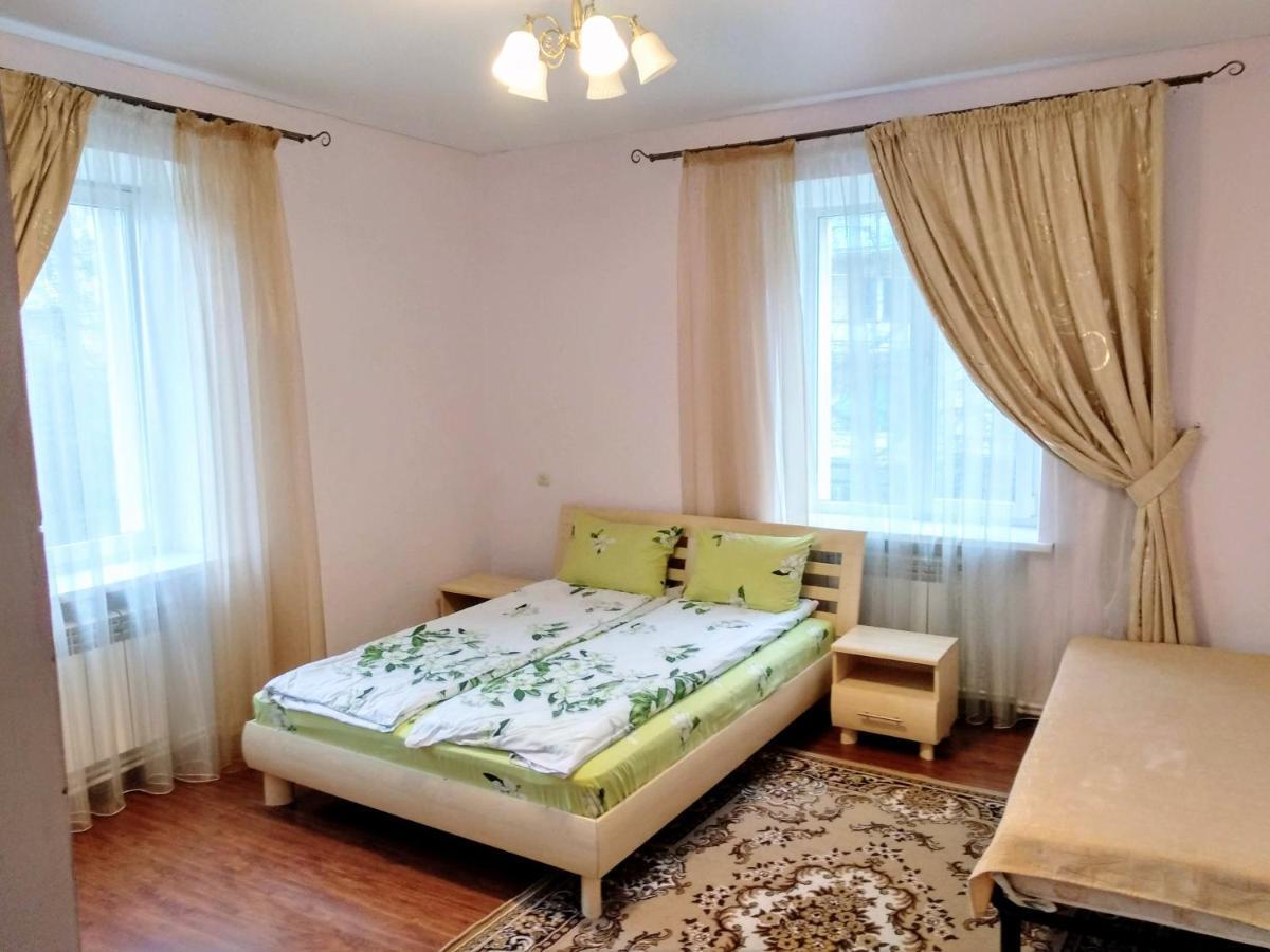 Двокімнатна Квартира В Ценрі Міста На Ерусалимці Поруч З Фонтаном Рошен Vinița Exterior foto