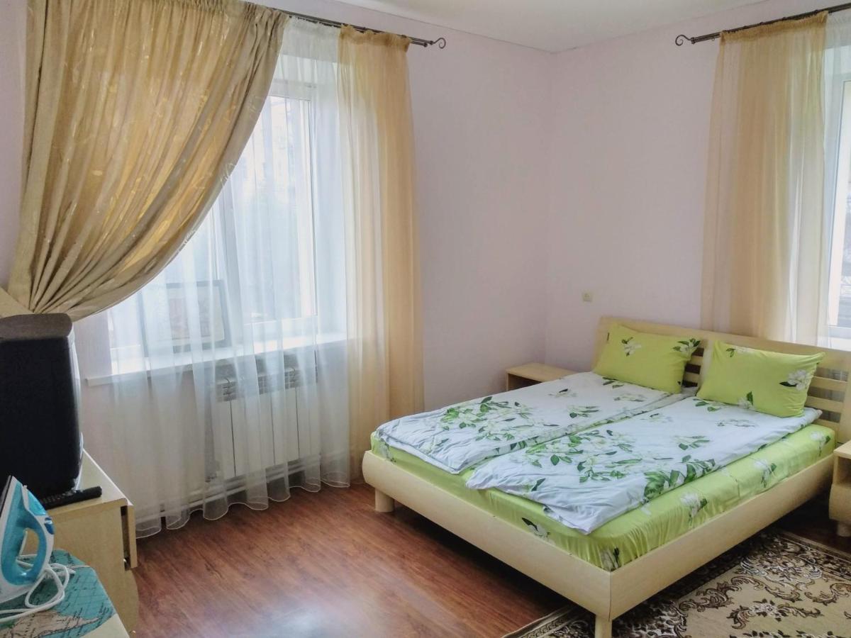 Двокімнатна Квартира В Ценрі Міста На Ерусалимці Поруч З Фонтаном Рошен Vinița Exterior foto